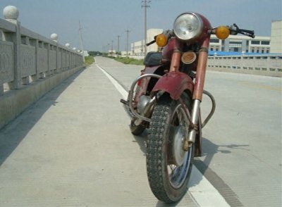 ​曾经拉风神车，如今难得一见，幸福250一露面，就有人出价求购