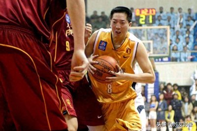 ​江苏篮球传奇、“中国乔丹”——胡卫东