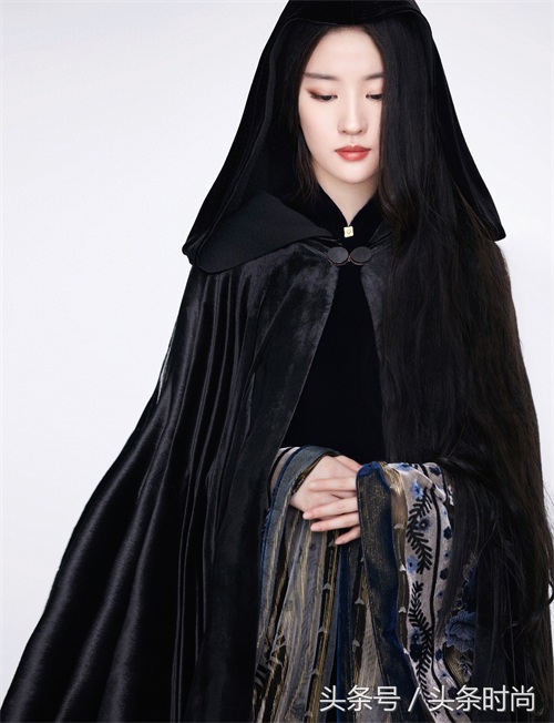 双重人格的刘亦菲和颜值逆天的井柏然 擦出了不一样的火花