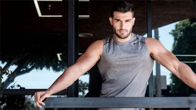 ​荷尔蒙旺盛的男性，通常有4个特征！你占了几个