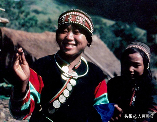 跨越,从原始社会直接进入到社会主义的苦聪人