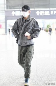 ​何炅为什么不结婚(何炅为什么不谈恋爱)