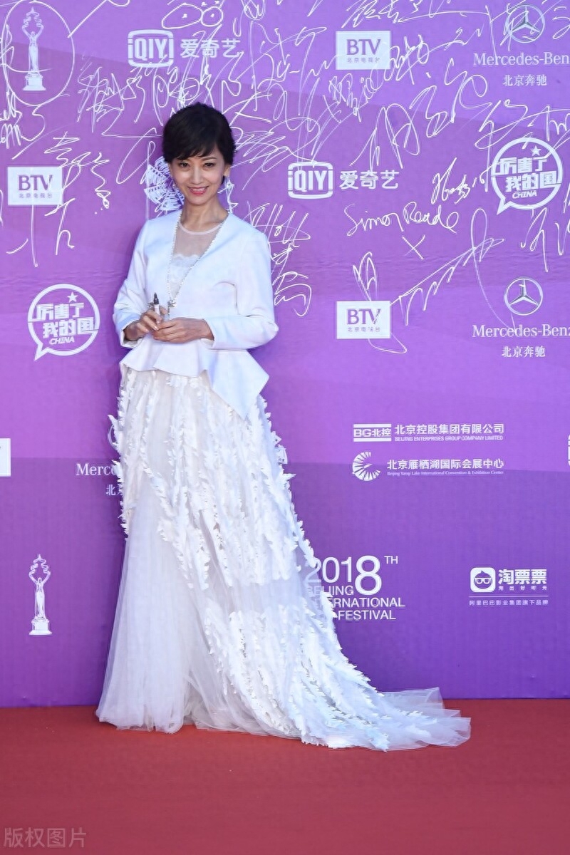 赵雅芝简历个人资料简介(赵雅芝70岁近照)-