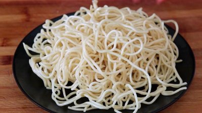 ​热干面最好吃的做法，味道正宗，学会了可以摆摊了，全家都爱吃