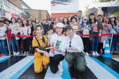 ​李宇春周笔畅张靓颖出道后同台（李宇春张靓颖周笔畅何洁罕见同框引回忆杀）