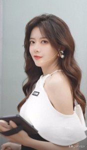 ​英雄联盟女主持大盘点，骆歆、希然、小悠、余霜上榜