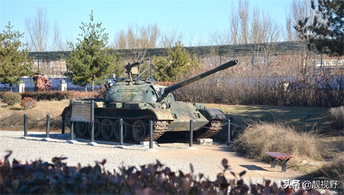 服役60余年的59式主战坦克，为何长盛不衰，不断加以改进