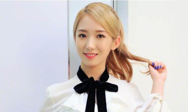 火箭少女年龄相差10岁，孟美岐的C位换人了？粉丝发声：凭什么