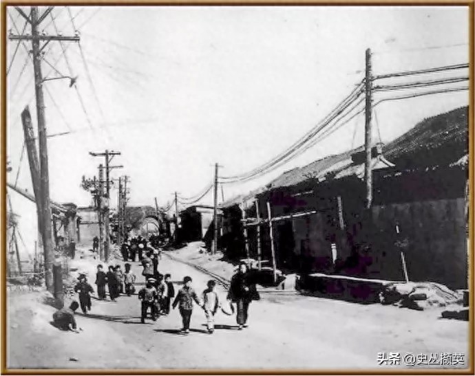 老北京广渠门的变迁图片：从1930年修缮完好，到1953年彻底消失