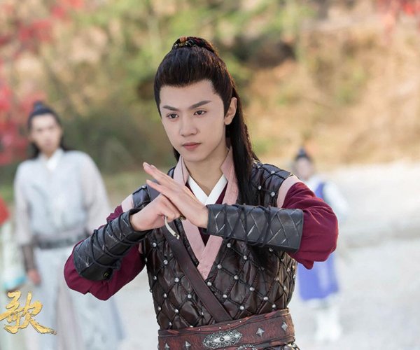 95后陈哲远个人资料 自己荧幕初吻是李兰迪