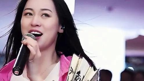 唐艺简介 资料 个人（网红唐艺的老公叫什么名字）