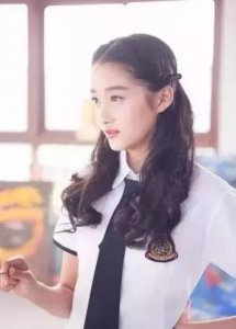 ​国民闺女关晓彤表白李易峰？男神怎么回应？