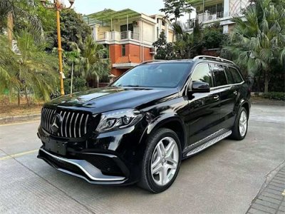 ​19款奔驰GLS550售价46万，整个车身尊贵气派充满了野性霸气
