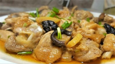 鸡肉简单又好吃的做法，肉质鲜香滑嫩，吃一次就念念不忘