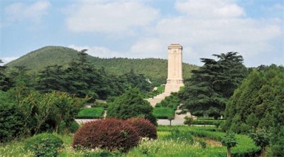 ​助英魂归故里，浙江宁波籍烈士谢鹏在淮海战役牺牲，待亲人祭拜