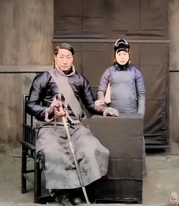 ​1912年，尹昌衡担任四川都督时，一张罕见合影，他为何后来隐退？