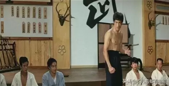 好看的港片动作电影有哪些(香港十大经典动作电影推荐)