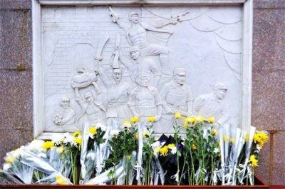 ​烈士子女有哪些待遇？烈士家属还包括哪些人员？